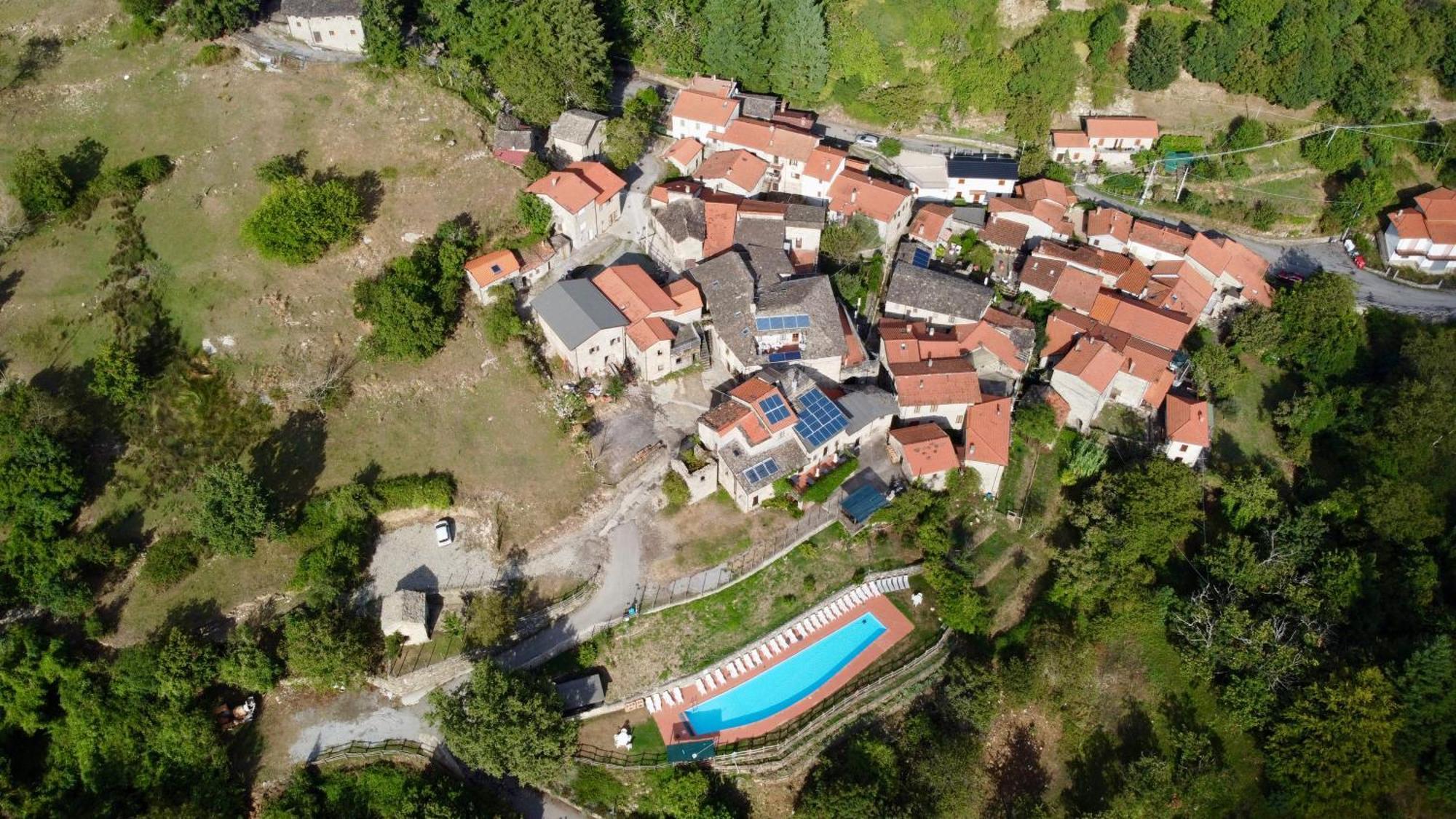 Agriturismo Montagna Verde Apella * Licciana Nardi