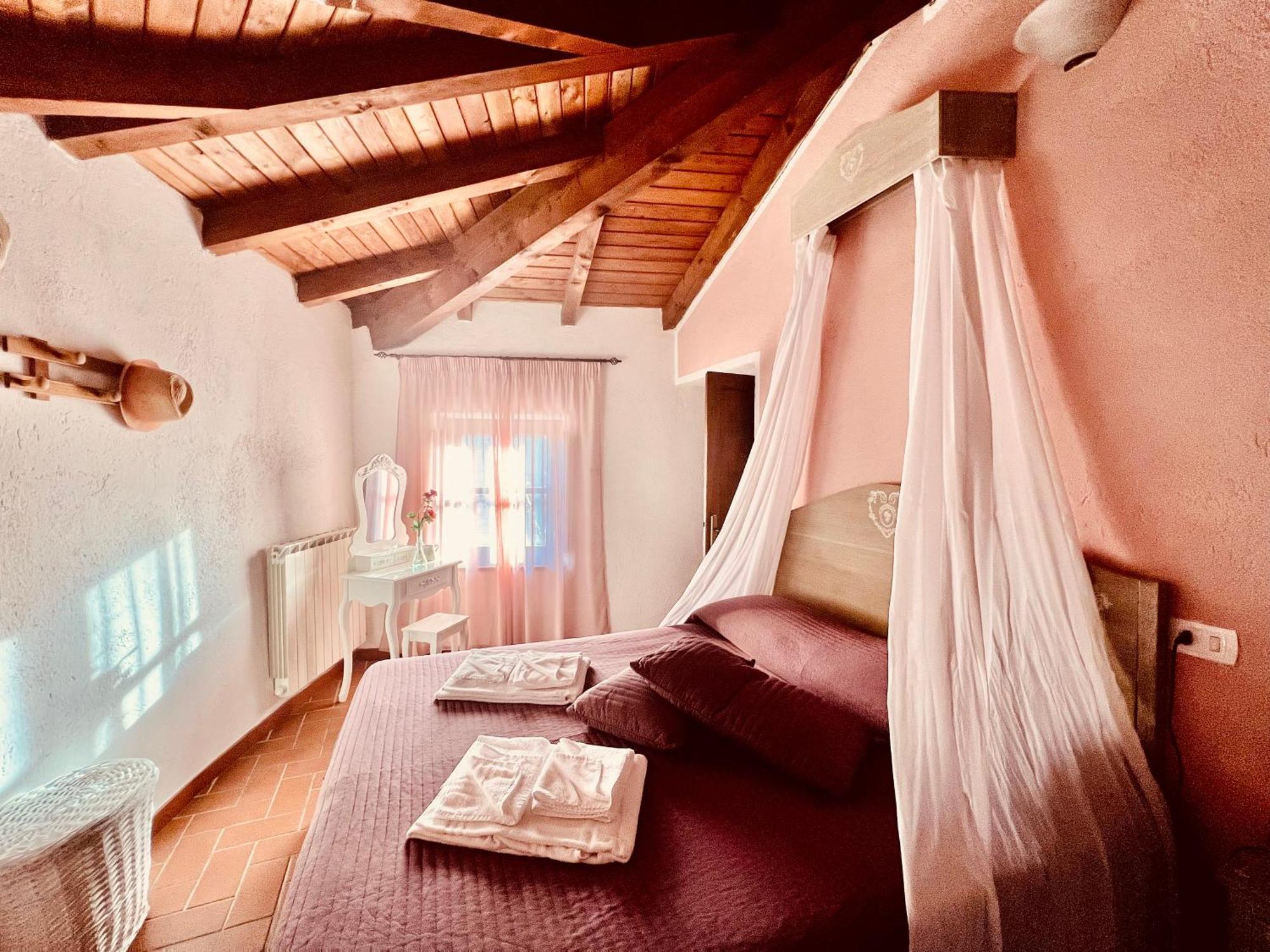 Agriturismo Montagna Verde Apella * Licciana Nardi