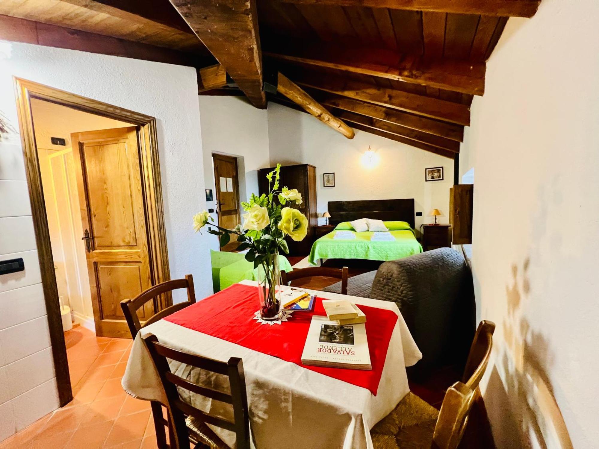 Agriturismo Montagna Verde Apella * Licciana Nardi